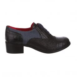 Bed Of Roses By Irregular Choice Everything Hoxton