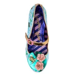 Irregular Choice Lilypond